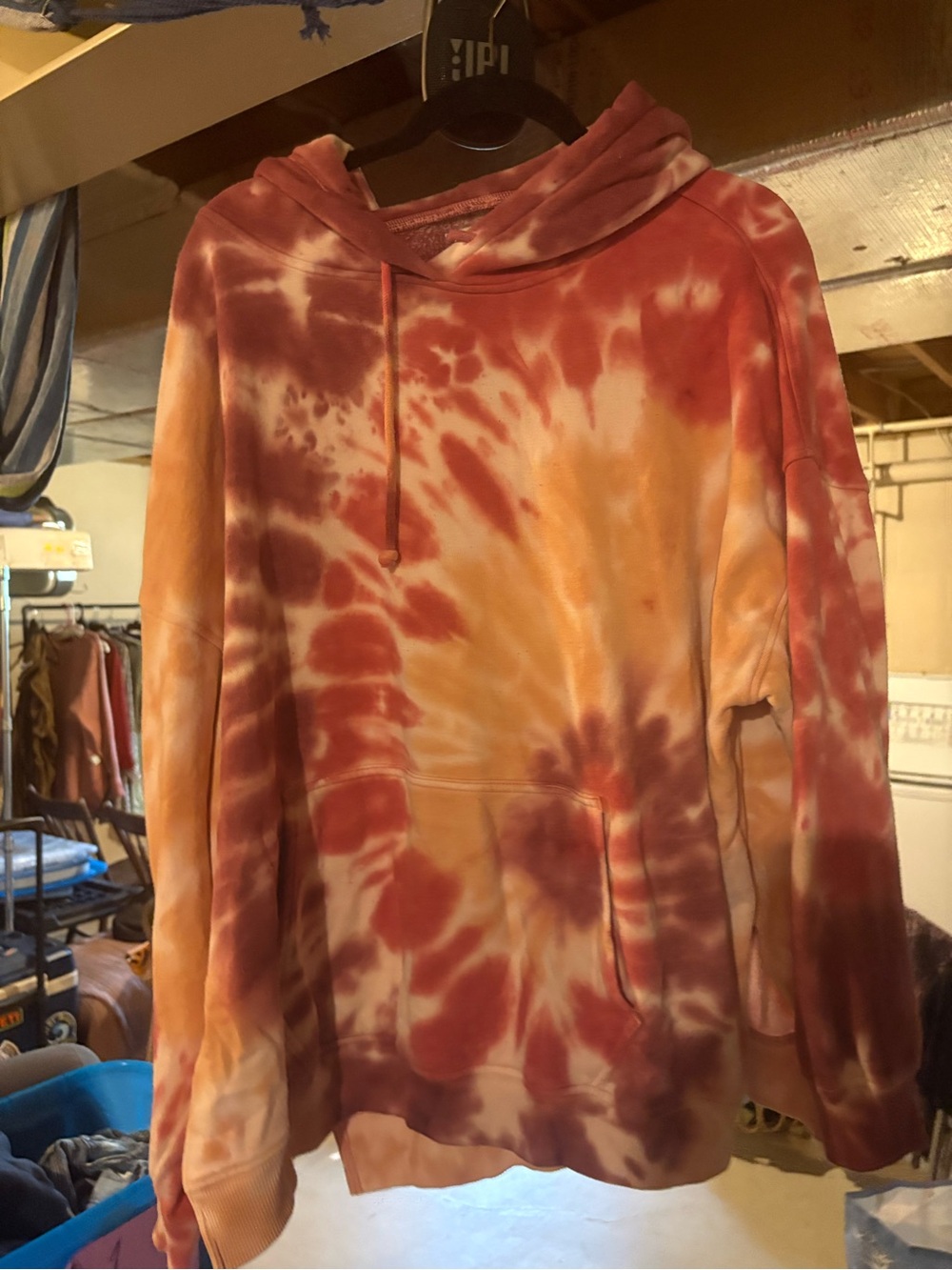 American Eagle Tie-Dye Oversized Hoodie Sweatshirt in Orange and Red